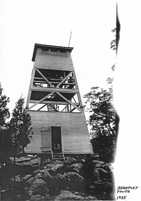 Bearfort Tower in 1925