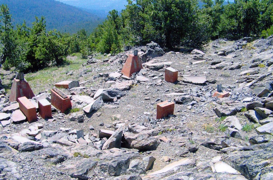 Yamsay Mountain Lookout site 2006