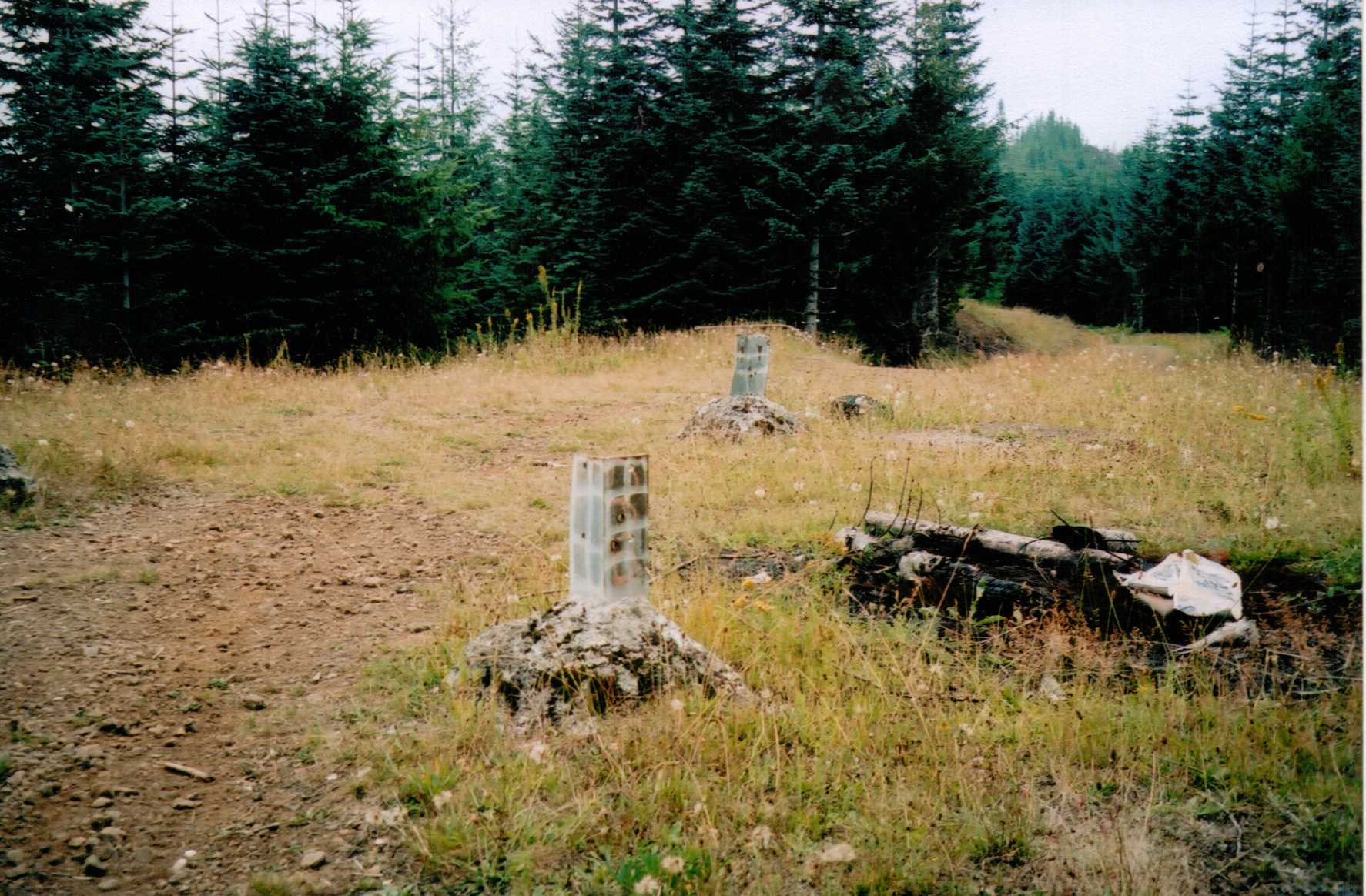 Hembre Mountain Lookout site 2007