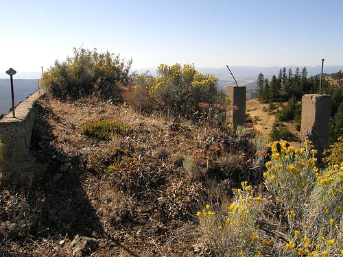 Chimney Rock Lookout site 2007