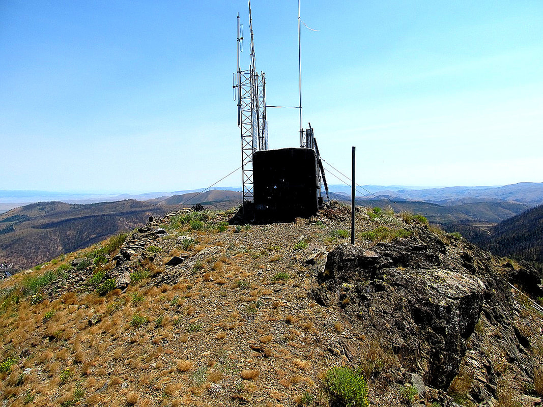 Bald (Dooley) Mountain Lookout site 2017