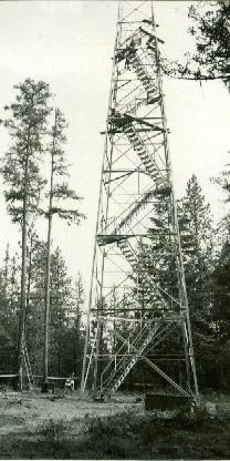 Johnson Creek (Ridge) Lookout under construction 1940