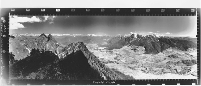 Mount Higgins Lookout panoramic 7-18-1935 (SE)