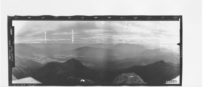 Kiona Peak Lookout panoramic 1929 (S)