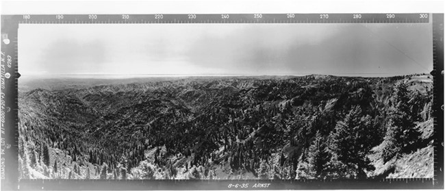 Diamond Peak Lookout panoramic 8-6-1935 (SW)