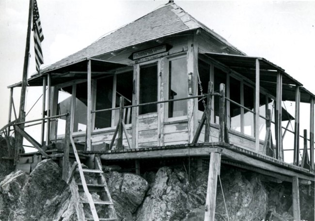 Hammerhorn Mountain Lookout - 1948